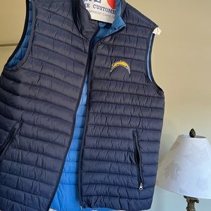 Men’s NFL Chargers Puffer Vest Size L